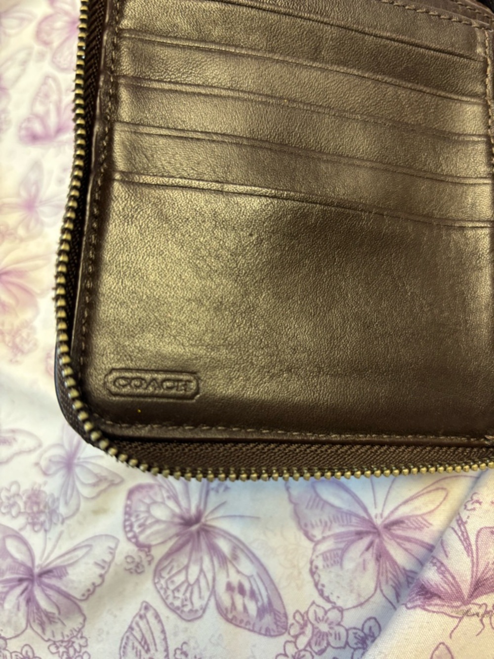 🌀Coach Signature Canvas Zip Wallet - Picture 5 of 6
